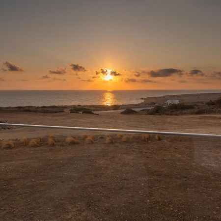 Anemelia Villas Карпатос Екстериор снимка